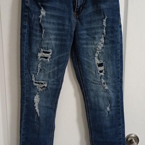 Eighty two Denim - Picture 2 of 3